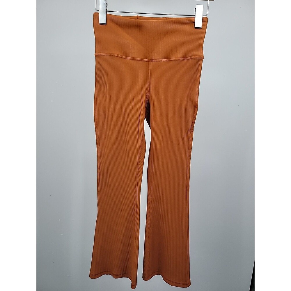 Athleta Elation Rib Crop Flare Pants Sz S Active Sporty Outdoors Active Athleisu